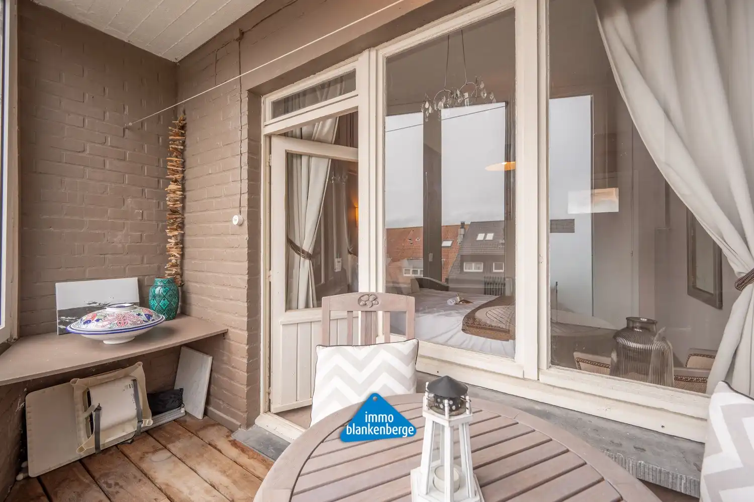 Instapklaar gemeubeld appartement op de Zeedijk van Blankenberge foto 9