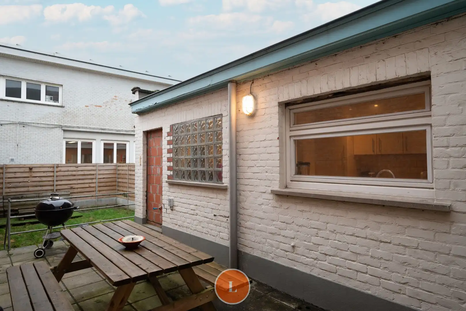 Instapklare woning vlakbij centrum Menen foto 16