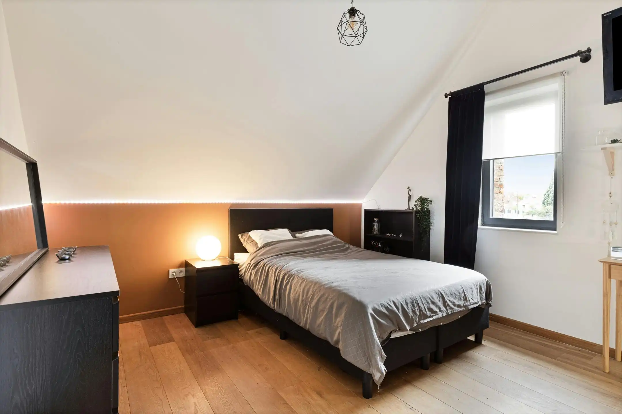 Instapklare langgevelhoeve met ruimte voor vrij beroep te koop in Rotem foto 10