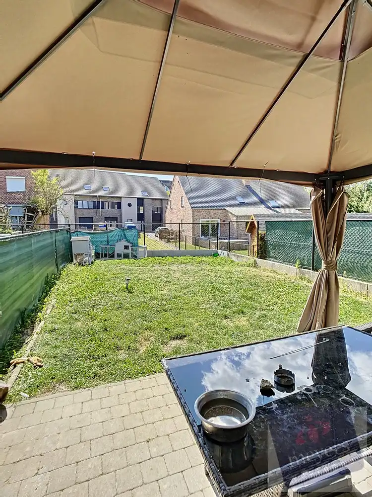 Halfopen bebouwing met tuin in rustige woonwijk te Borgloon foto 7