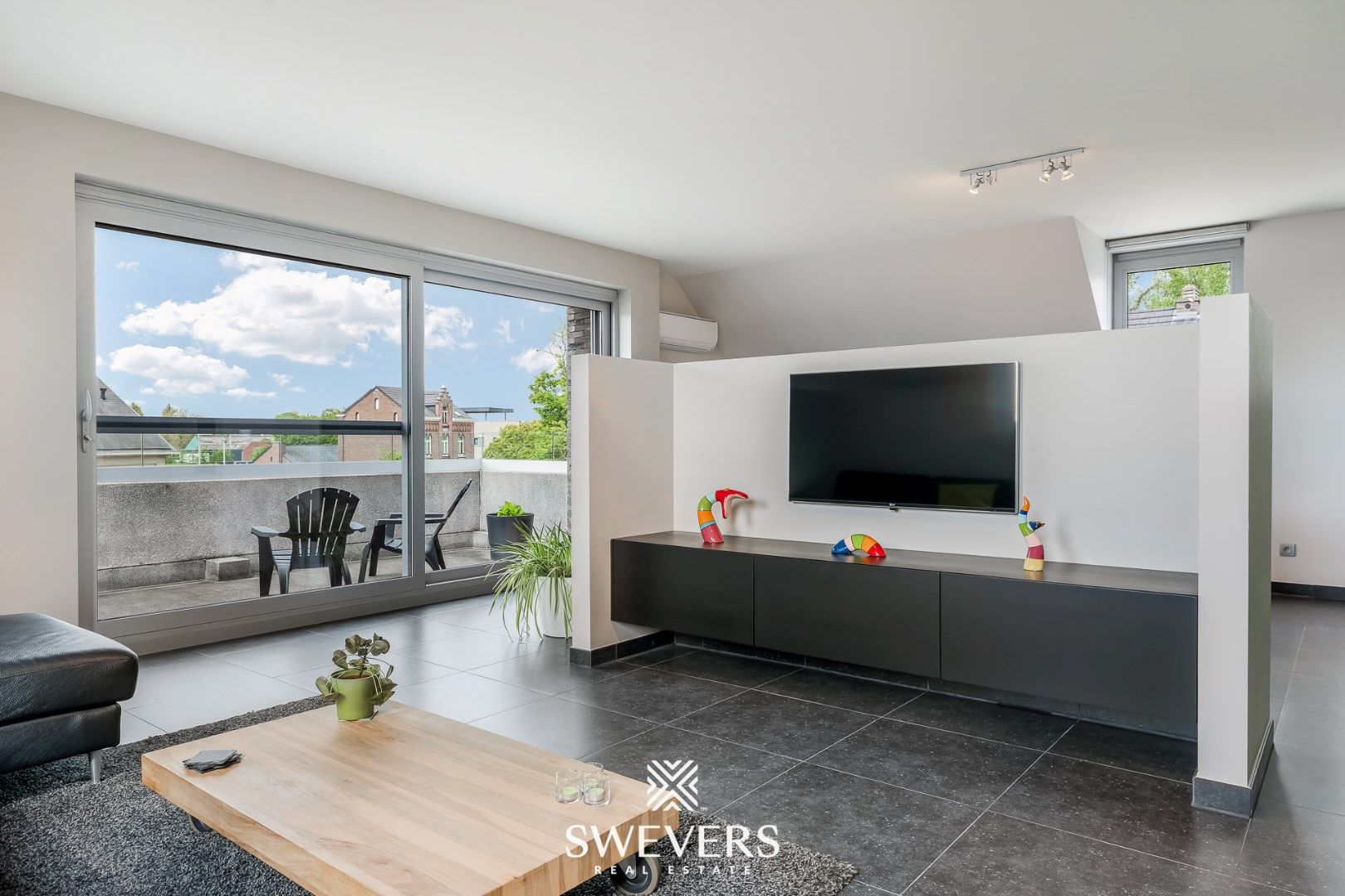 Exclusief wonen in een lichtrijke penthouse te Wellen foto 9