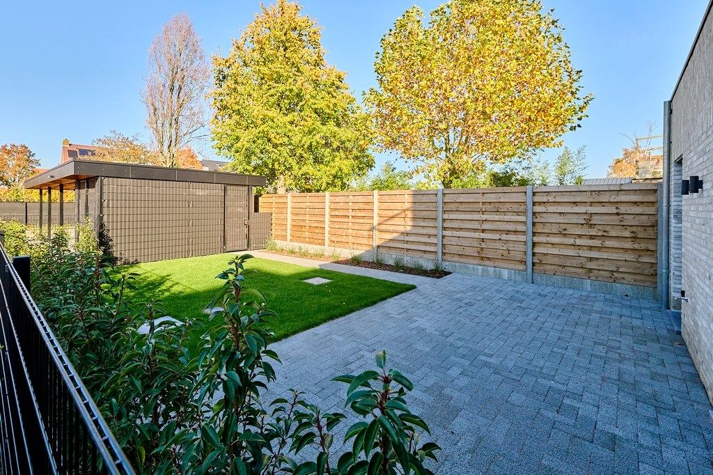 Ezaart 35 2400 Mol gelijkvloers te huur van 131 m² met Carport, tuin en buitenberging foto 3