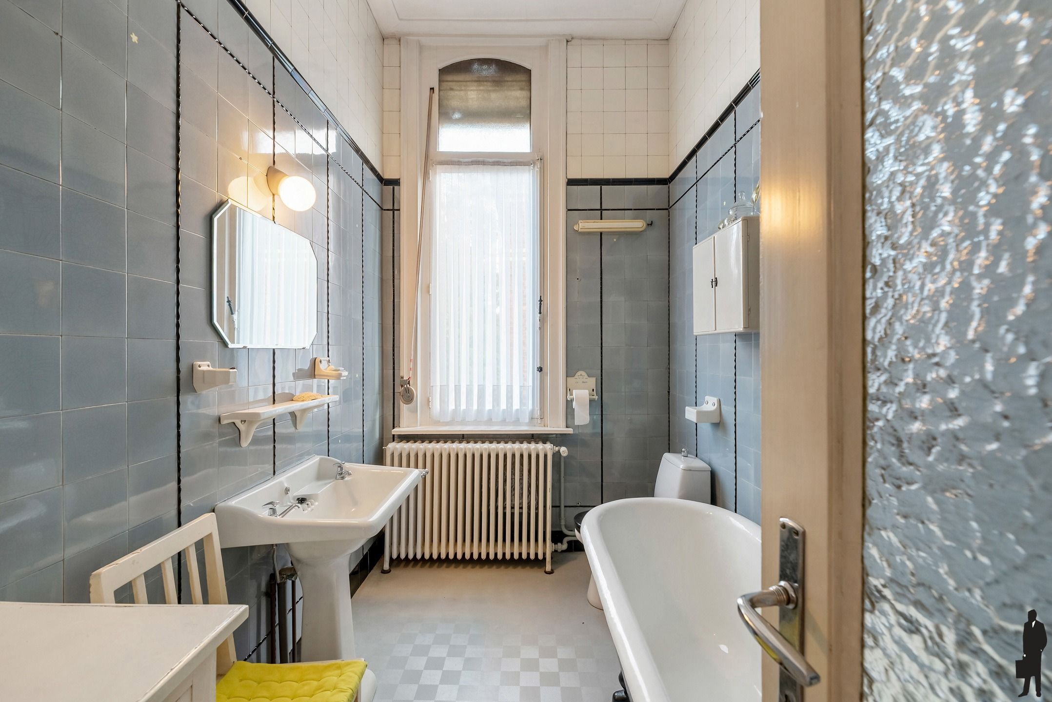 Prachtige directeurswoning met bijgebouw en eigen parking in centrum Turnhout foto 20