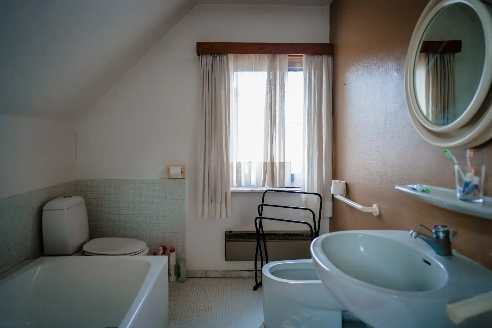 Unieke woning met 5 slaapkamers residentieel gelegen te Eeklo foto 10