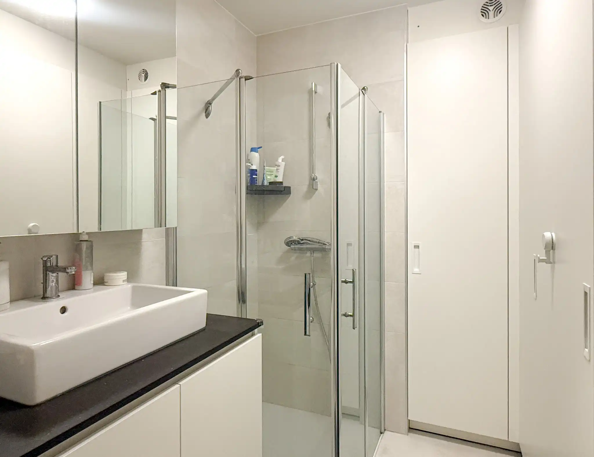 Duplex appartement in het centrum van Beveren foto 4