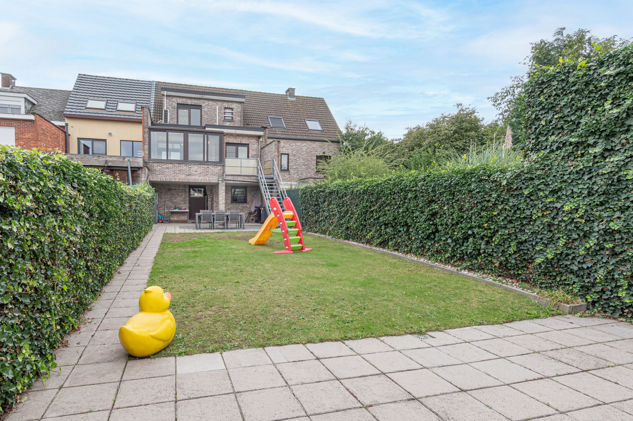 Charmante instapklare Beletagewoning foto 2