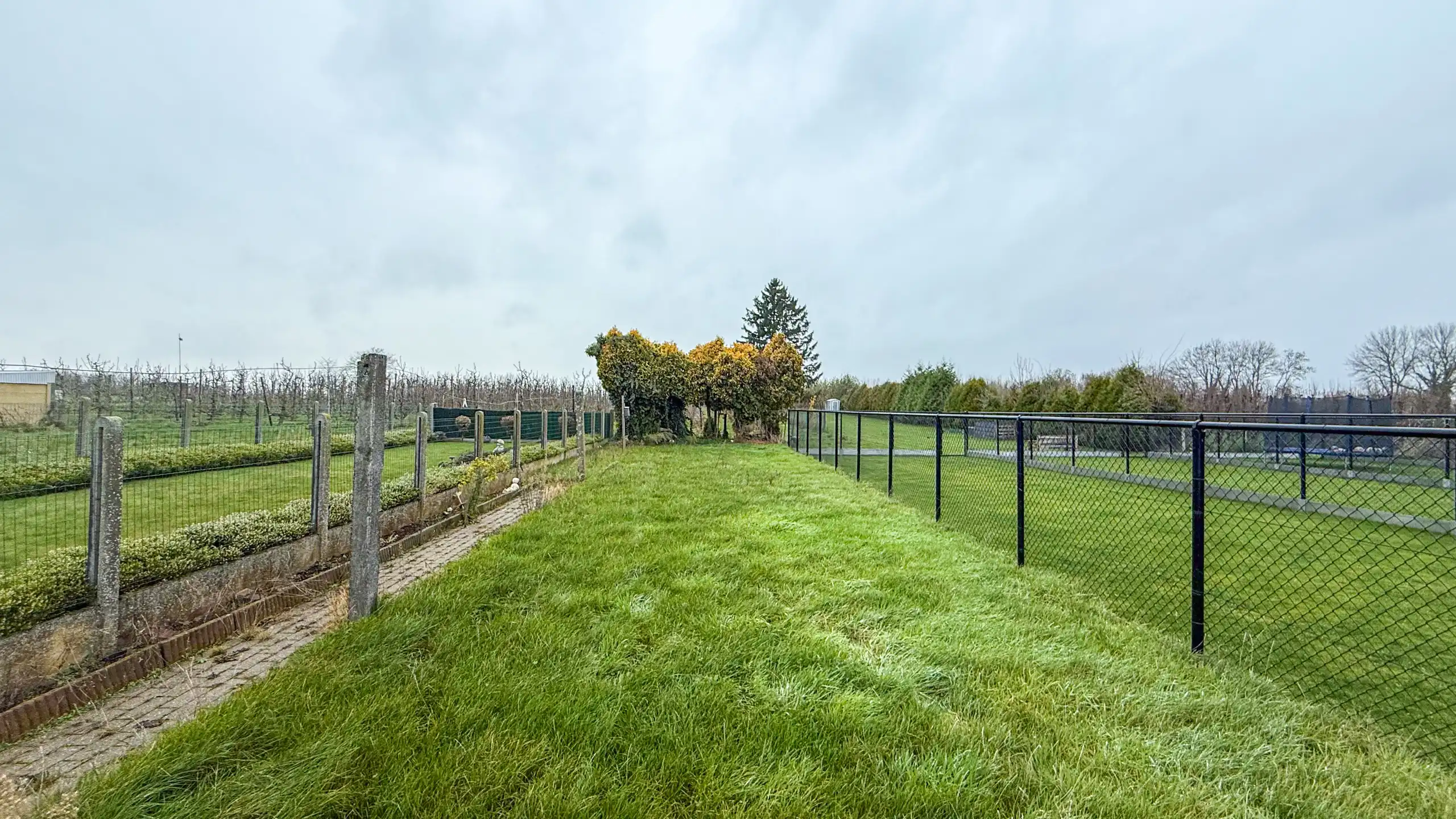 Renovatiewoning met stadstuin nabij centrum Borgloon foto 27