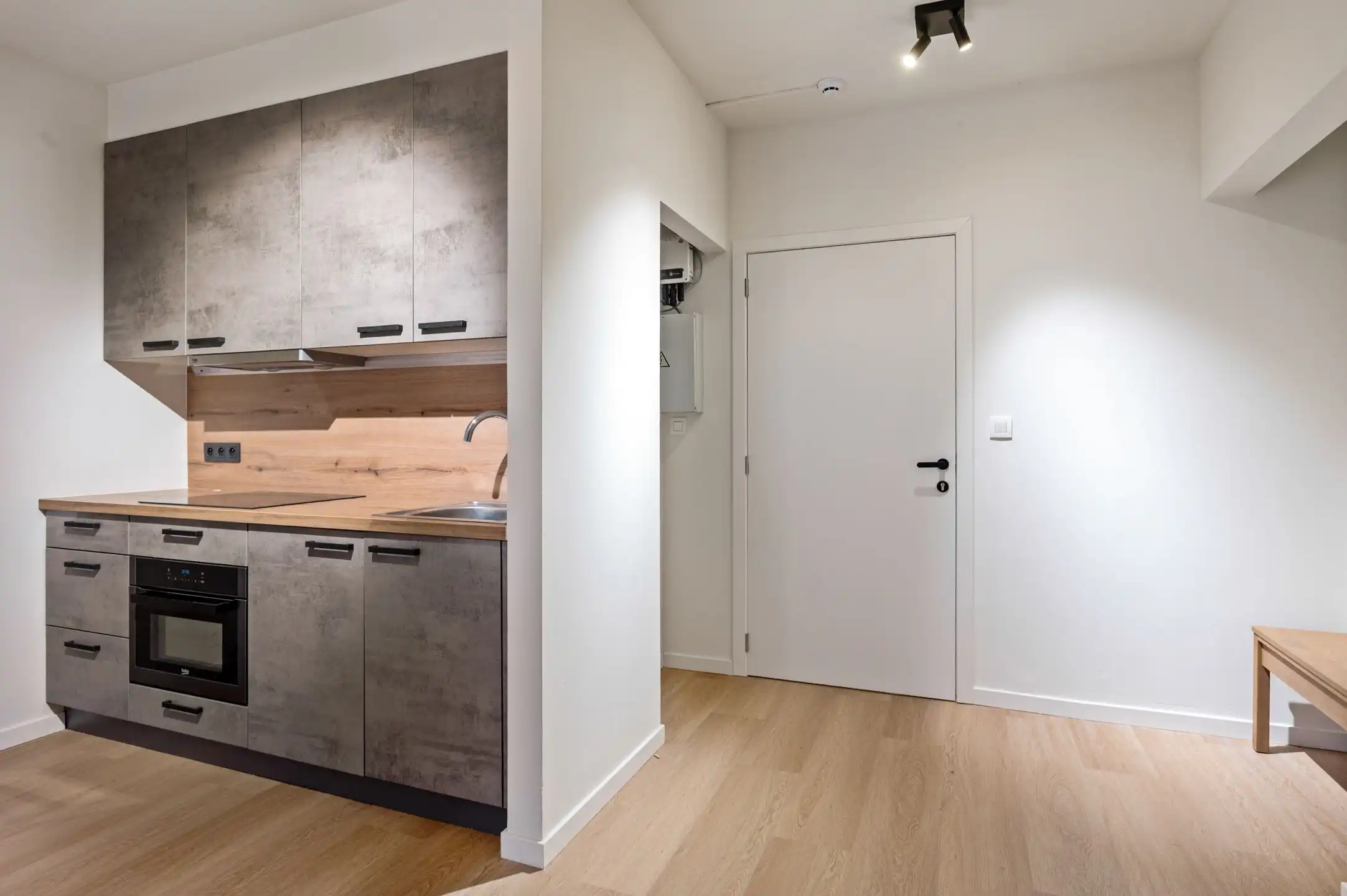 Assistentieappartement te huur in Residentie Prinsenbos – comfortabel en zorgeloos wonen in het groen van Kapellen. foto 9