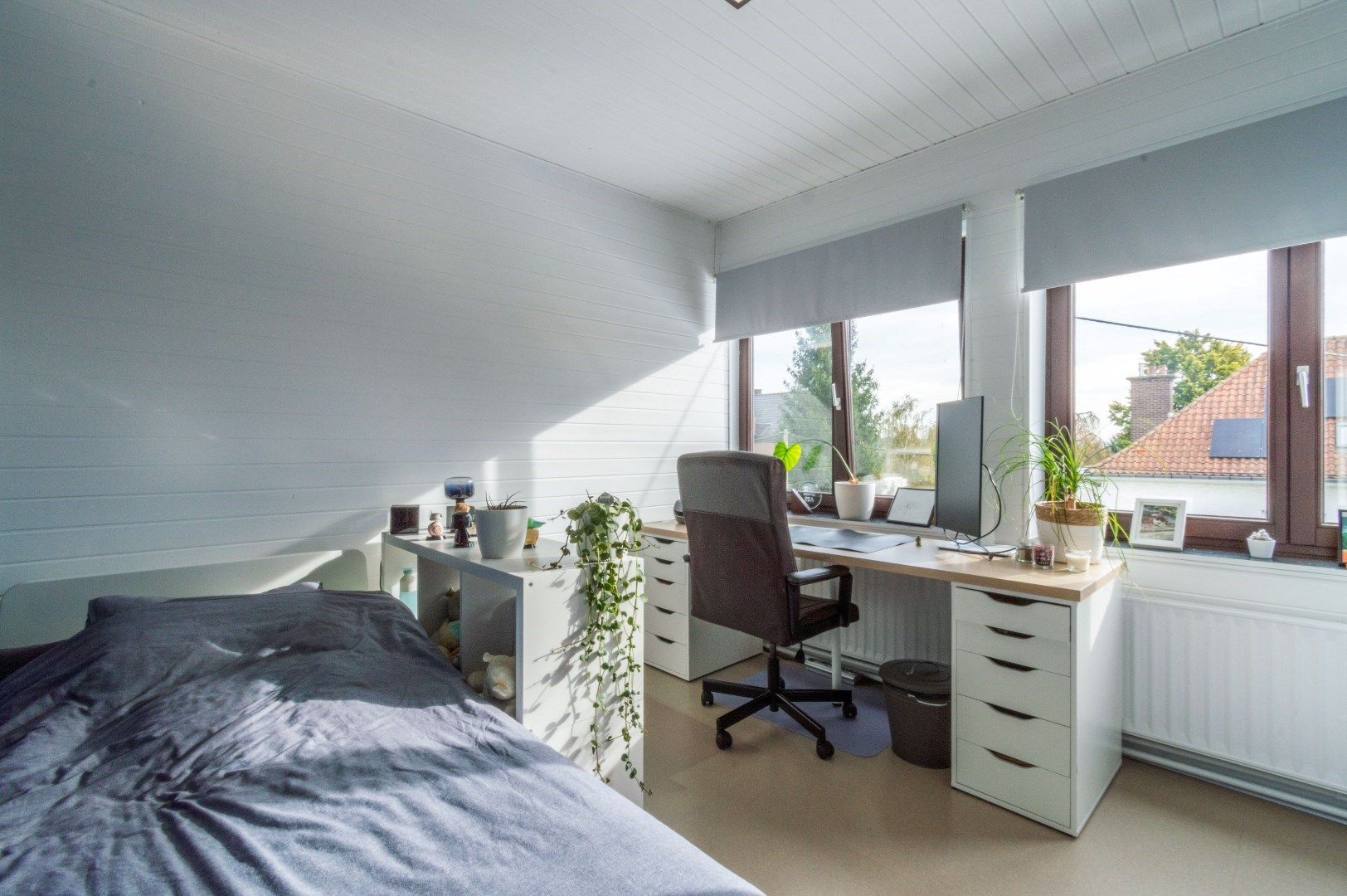 Welgelegen en instapklare 3-gevelwoning met oa. 3 slaapkamers! foto 16