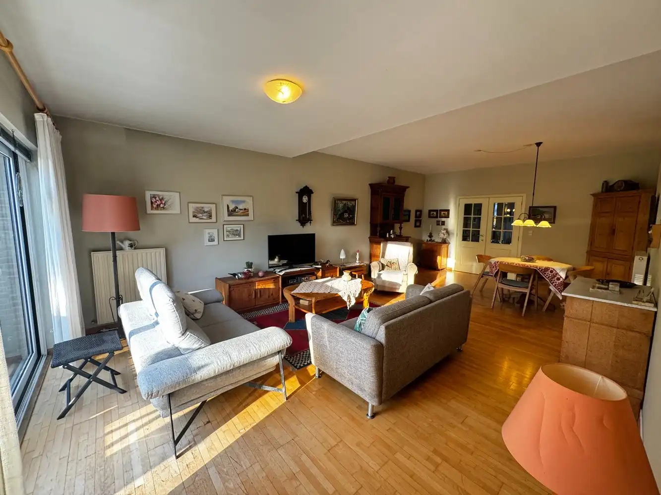 Appartement te koop foto 3