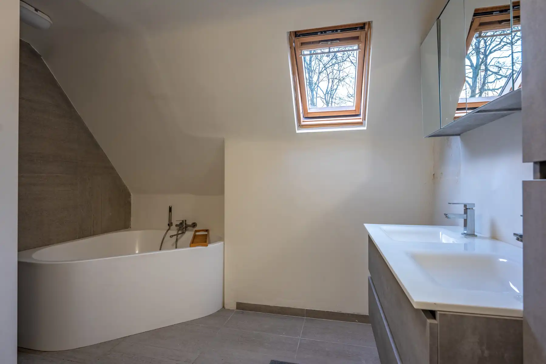 Instapklare woning met 4 slpks en ruime tuin in Kalmthout foto 13