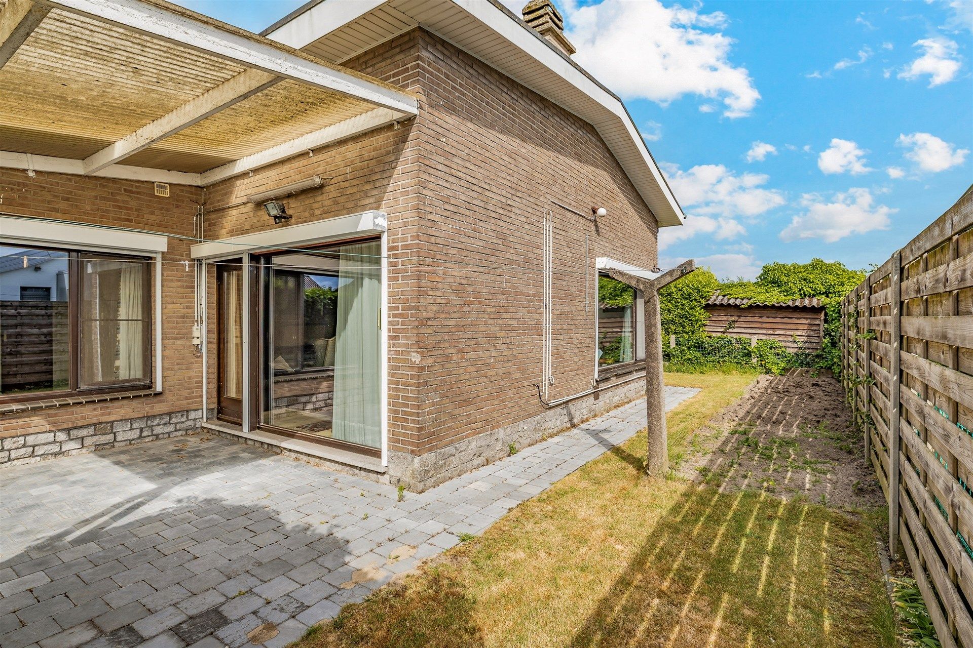 Te renoveren bungalow met 3slks op topligging foto 20