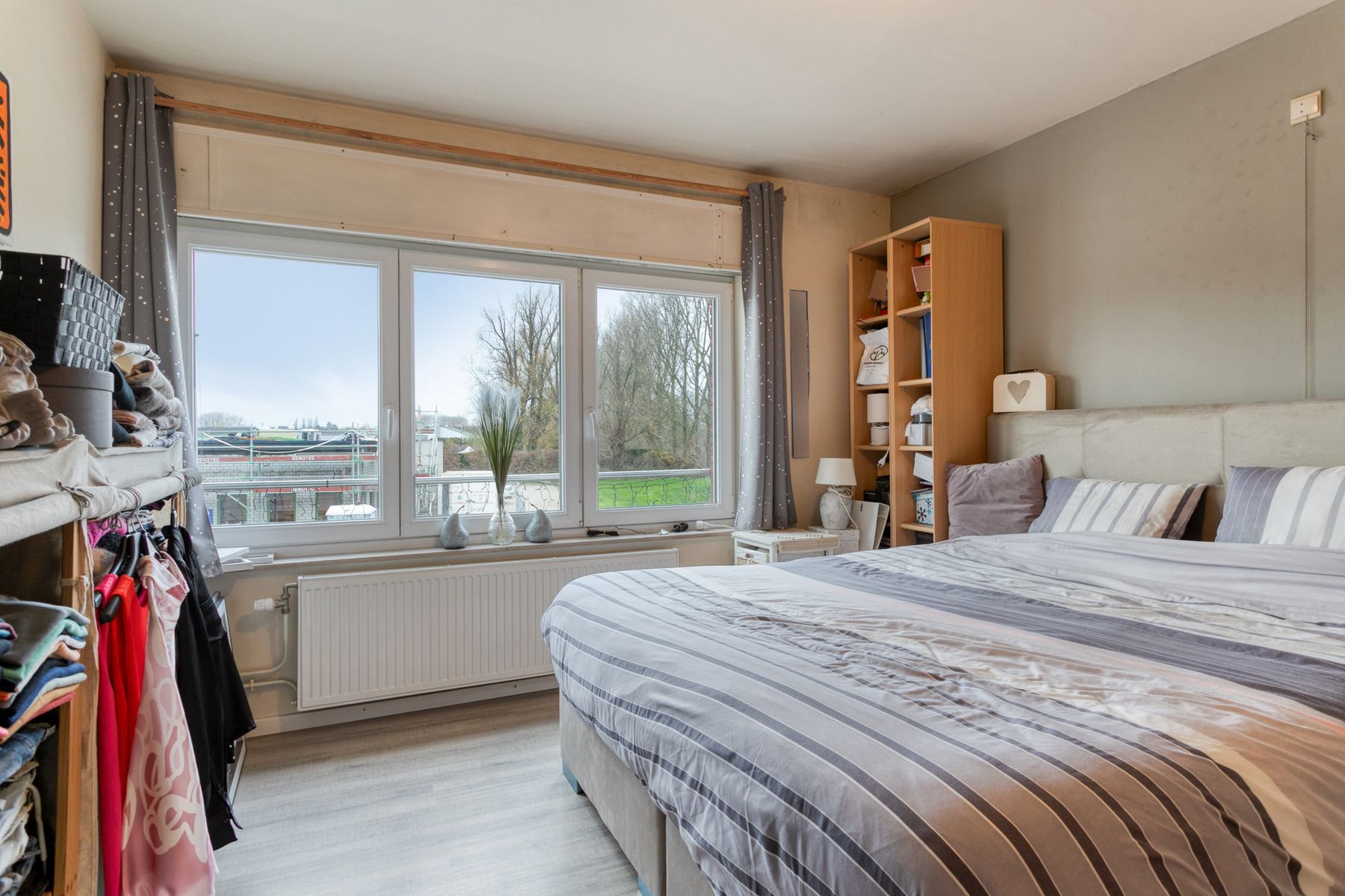 Instapklare GB met 3 slaapkamers, garage en tuin! foto 11