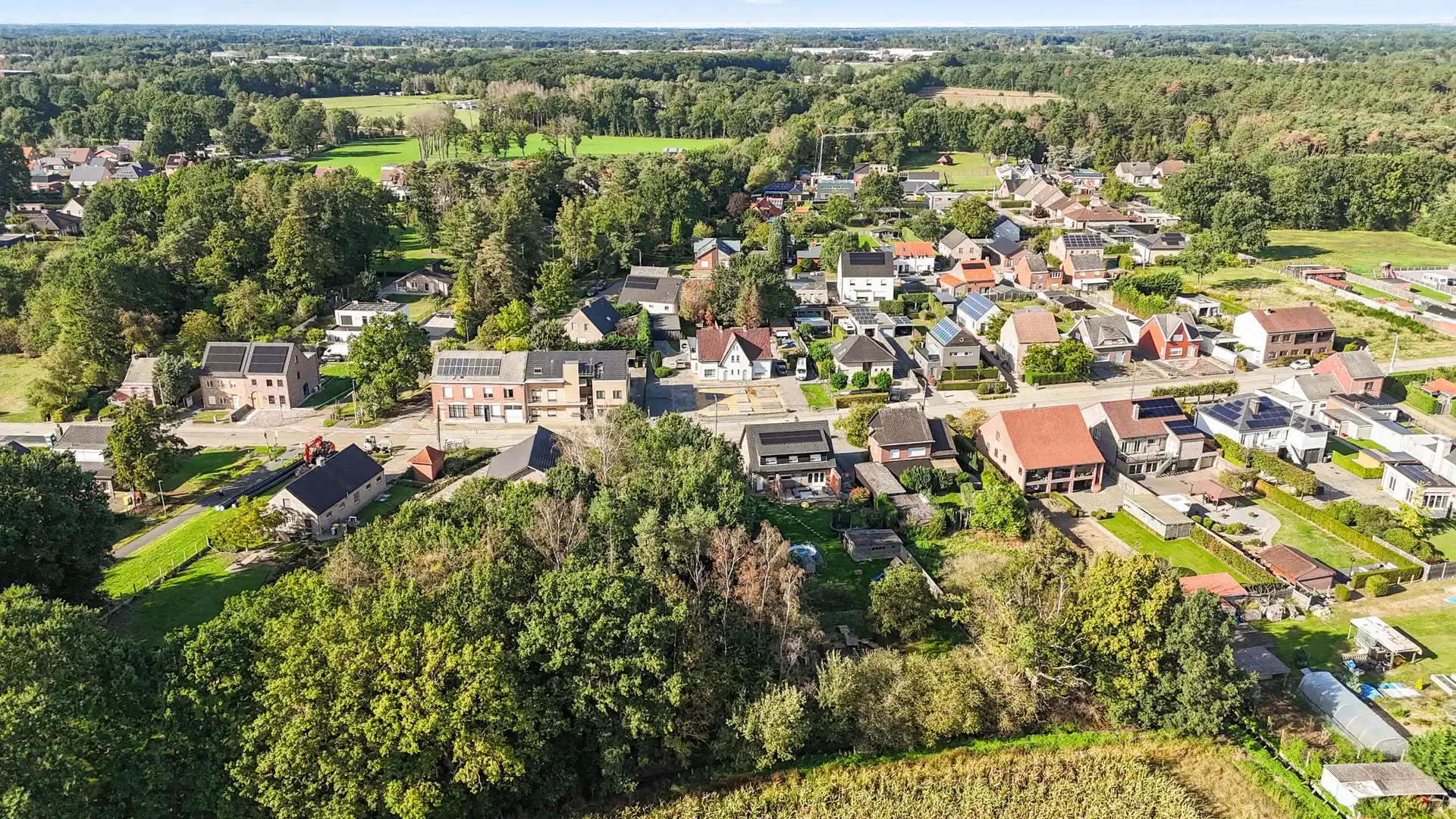 Mooi gelegen bouwgrond voor open bebouwing foto 9