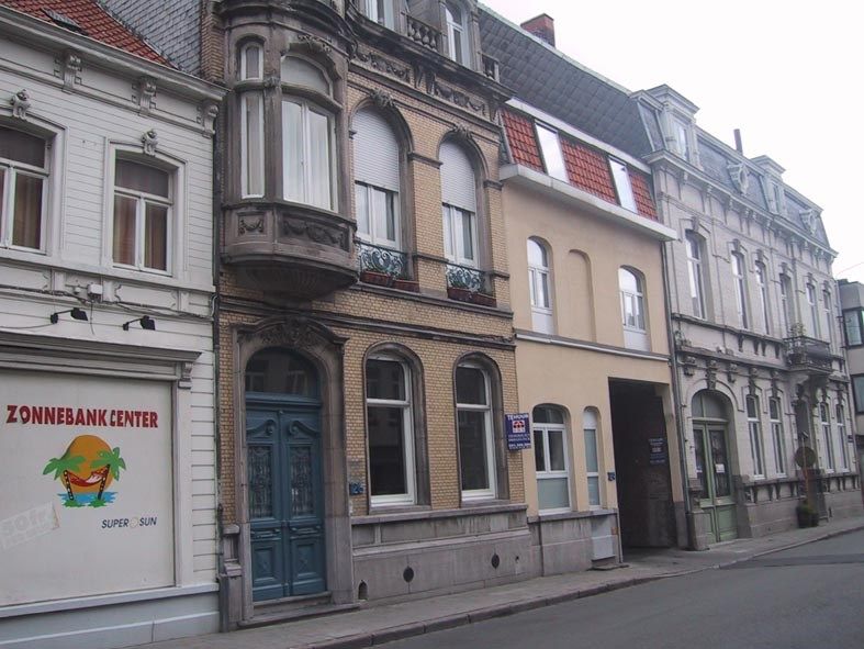 Appartement met twee slaapkamers in het centrum van Izegem. foto {{pictureIndex}}