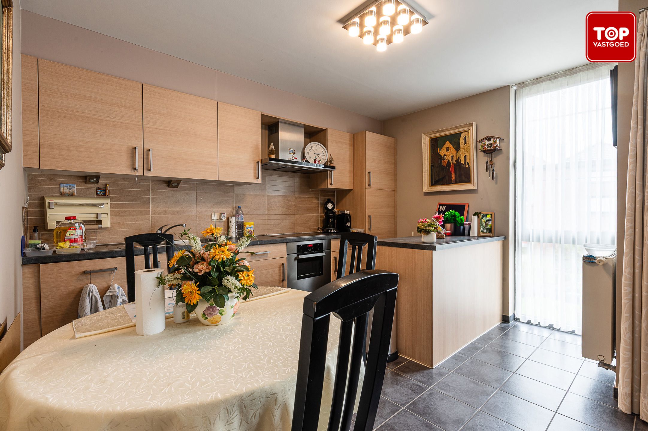 Instapklaar 2-slaapkamer appartement te Wondelgem. foto 6