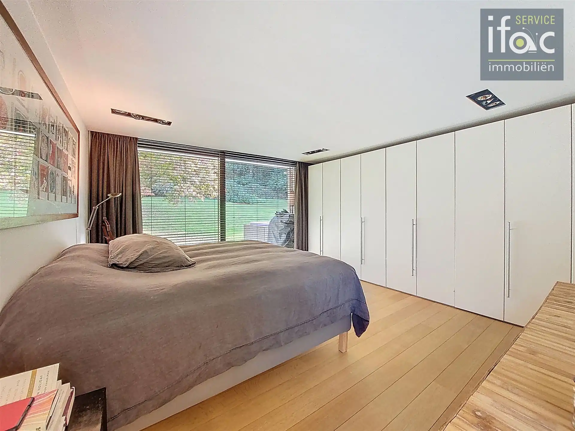 Exclusieve postmodernistische luxevilla grenzend aan bos foto 20