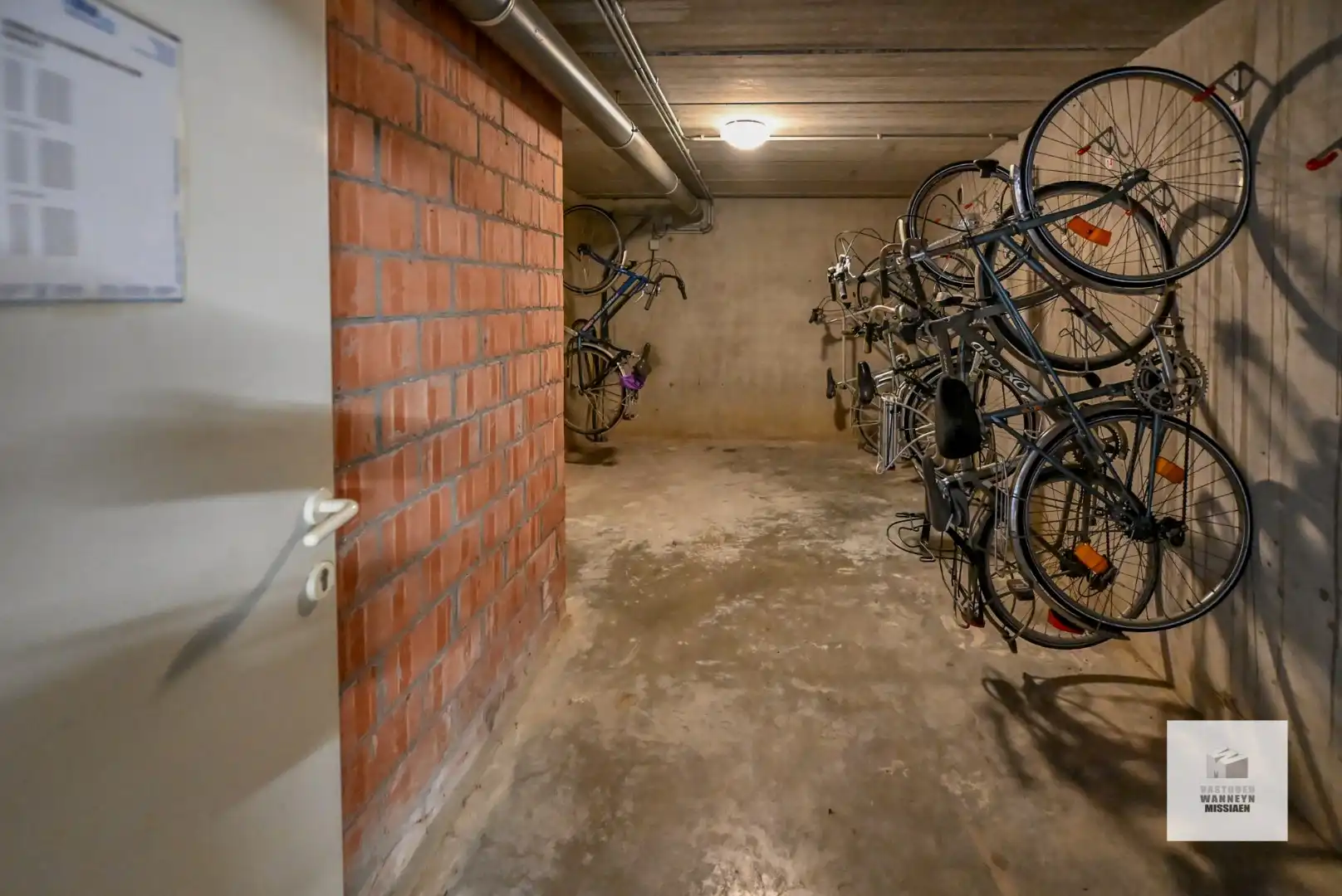 Ruim gelijkvloers appartement met 2 slpk en zonnige tuin/terras foto 20