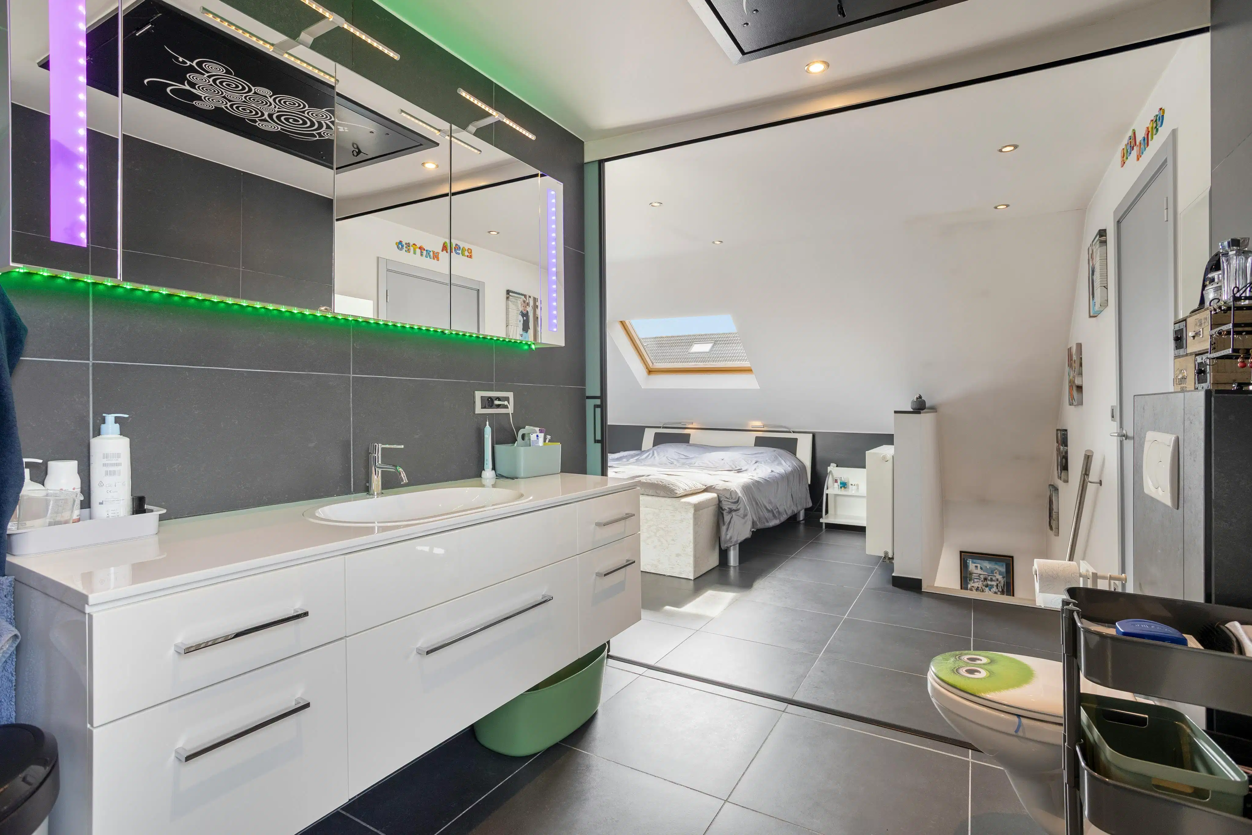 Instapklaar huis te Roeselare foto 11