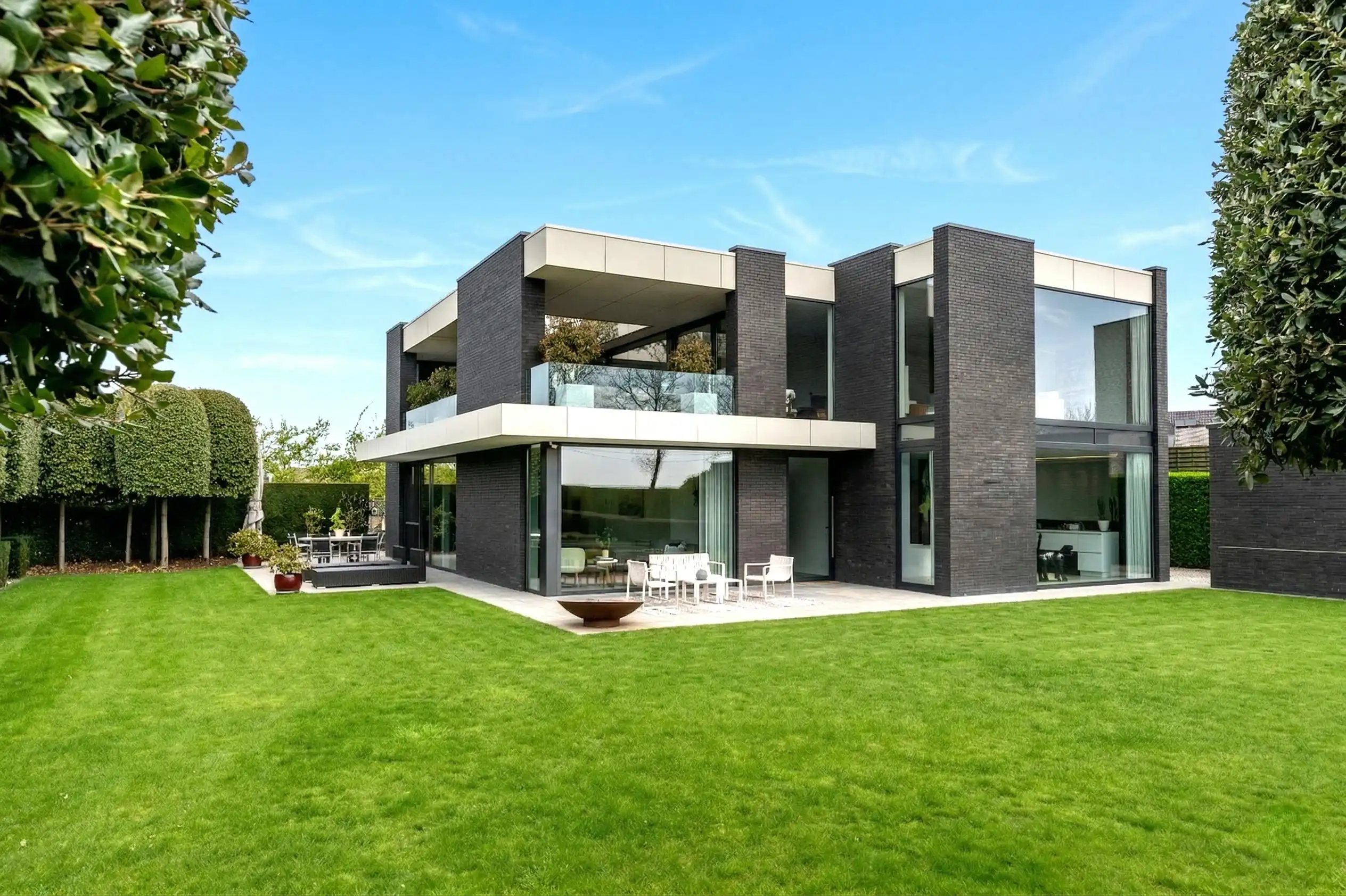 Exclusieve villa op prachtig perceel grond te koop te Leffinge! foto 2