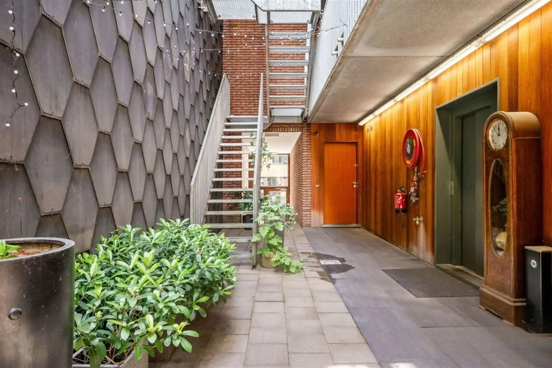 Trendy appartement met 2 slaapkamers op het Eilandje! foto 9