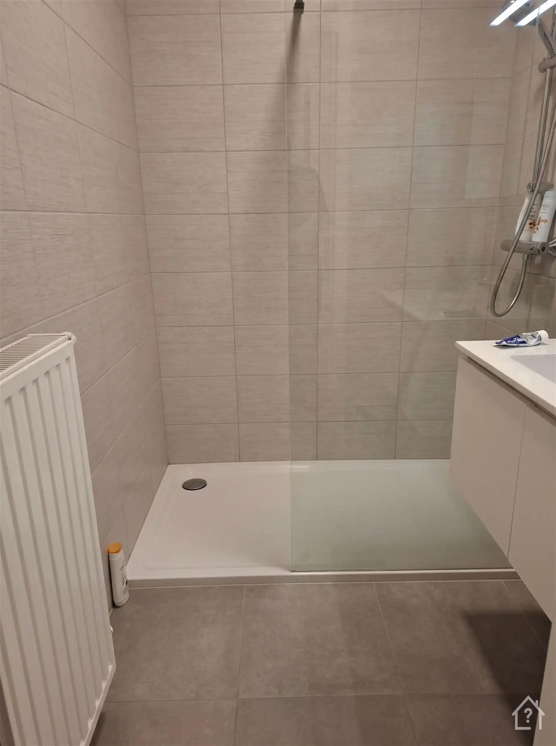 3 Slaapkamer Appartement met 2 Parkings foto 10