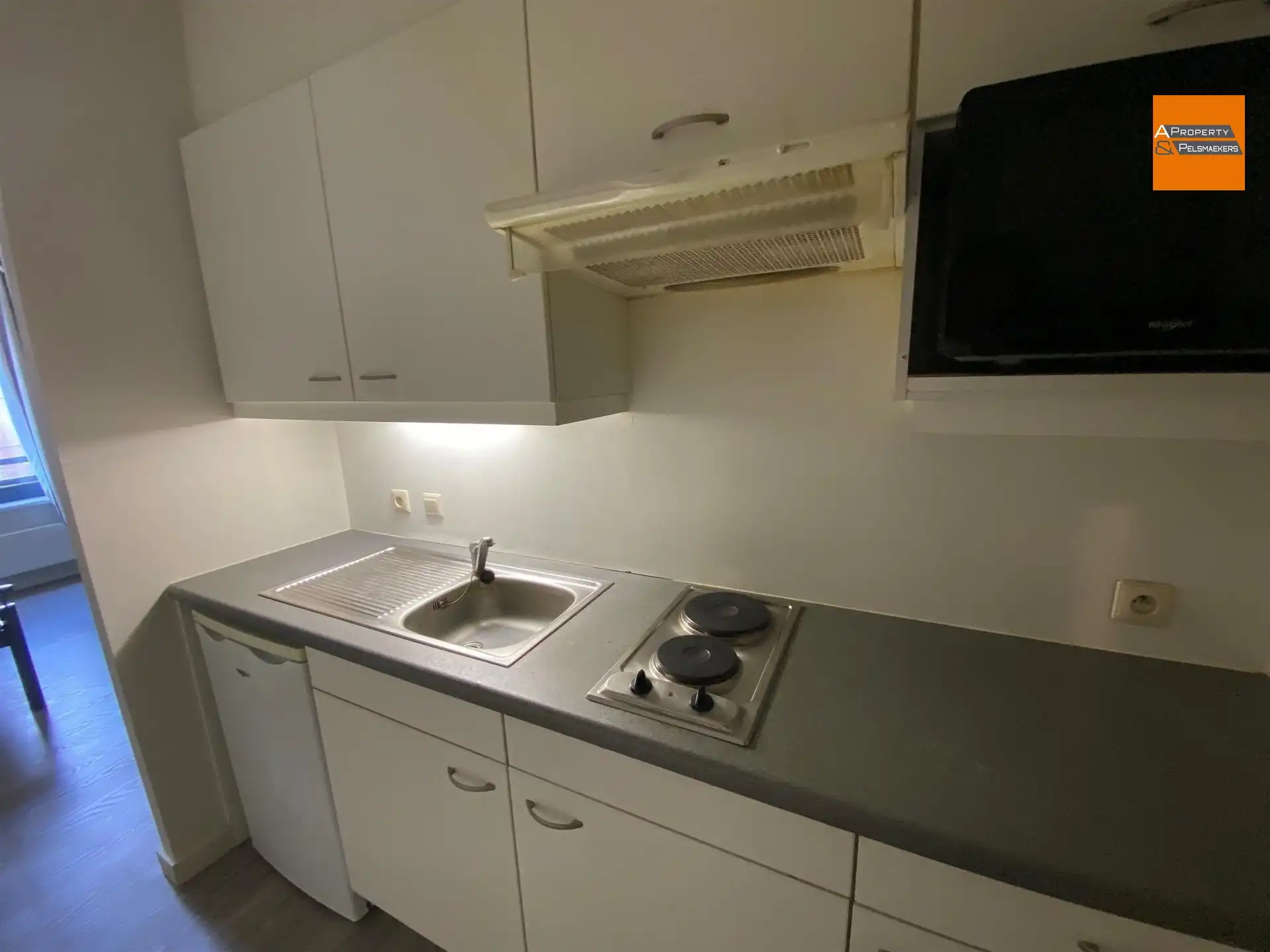 2 Studios dichtbij het centraal station  foto 7