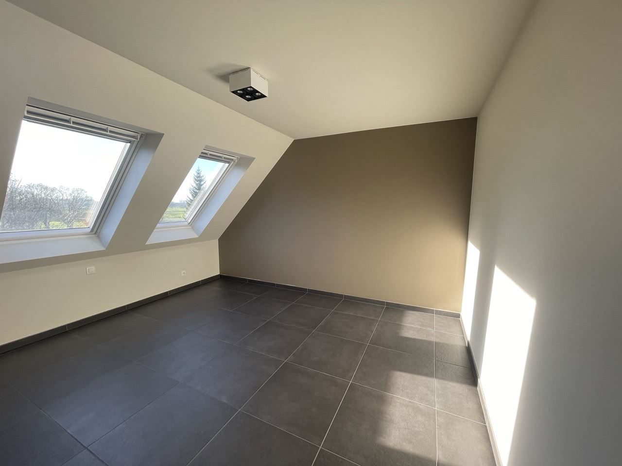 Duplex appartement met 3 slpks, terras (12,63m²) en 3 parkeerplaatsen (Moerbeke) foto 23