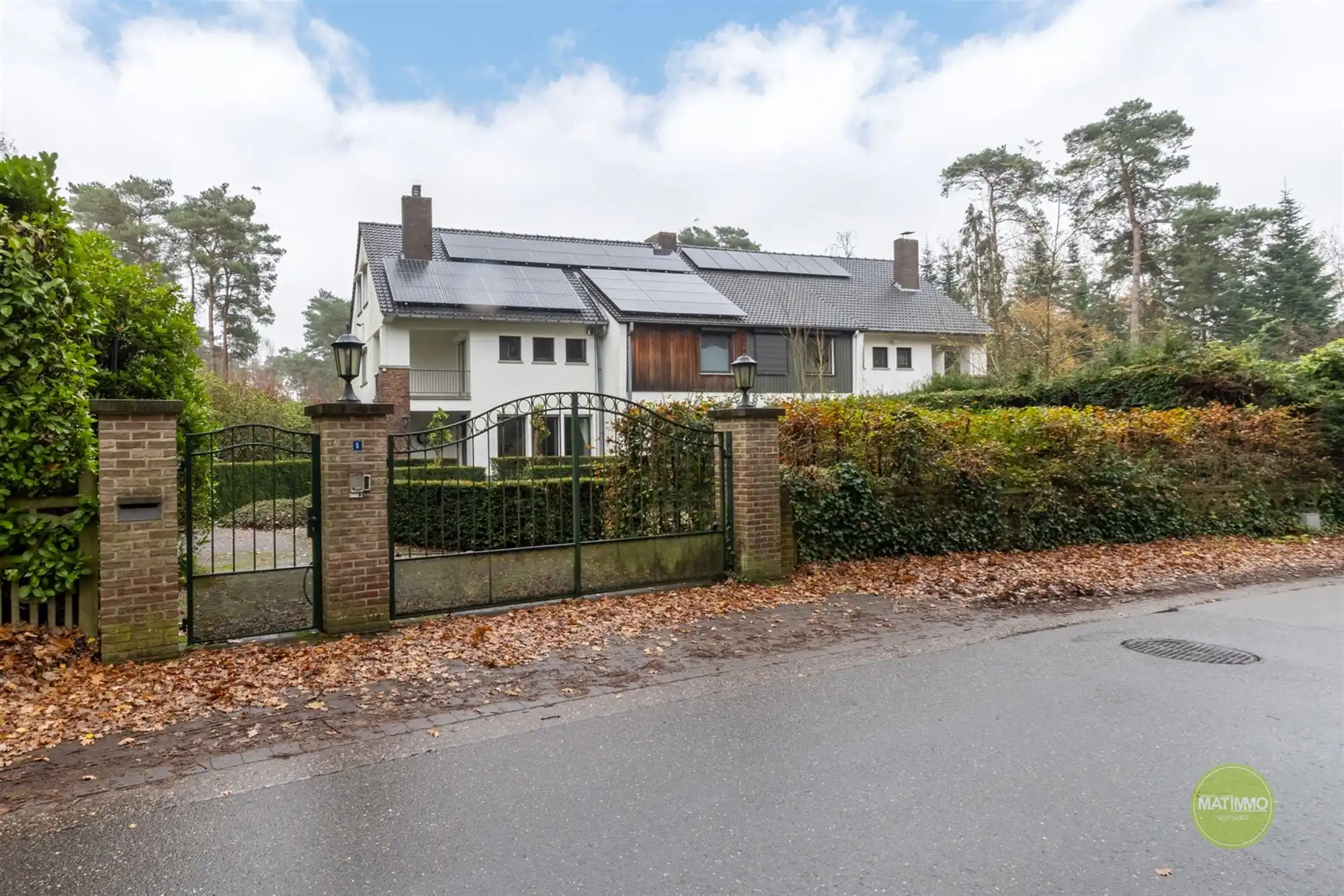 Halfopen woning met 5 slaapkamers in bosrijke omgeving  foto 35