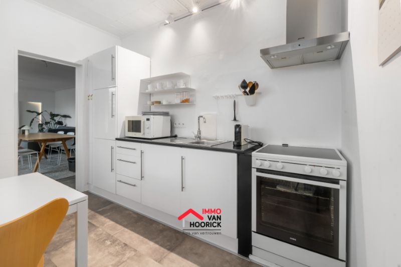 Vernieuwd appartement - zicht op de Durme!!! foto 13