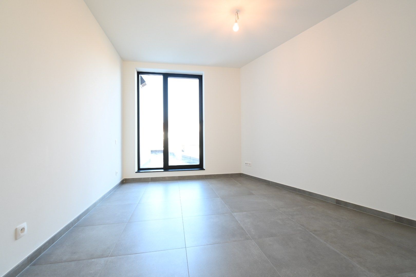 Knap nieuwbouwappartement op de eerste verdieping in centrum Hoeselt foto 17