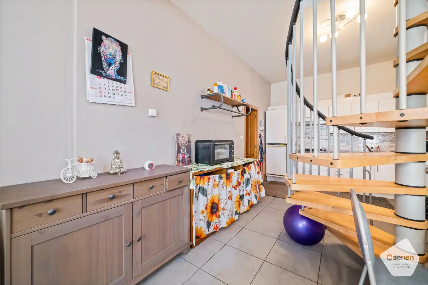 Ruim drie slaapkamer appartement met een uitstekende ligging vlakbij de haven en het strand foto 4