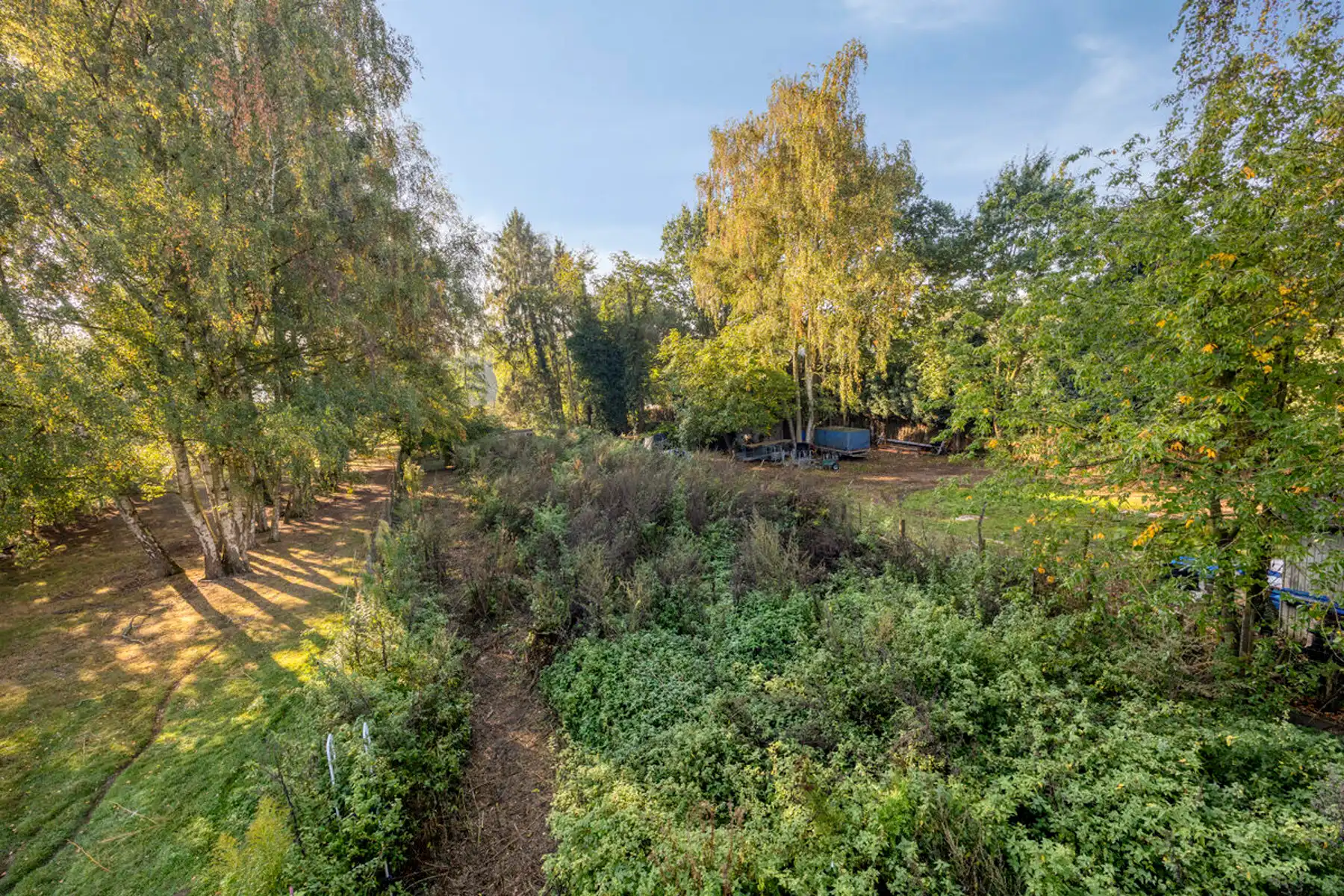 Energetisch gerenoveerde woning met tuin uitgevend op Liedekerkebos foto 17