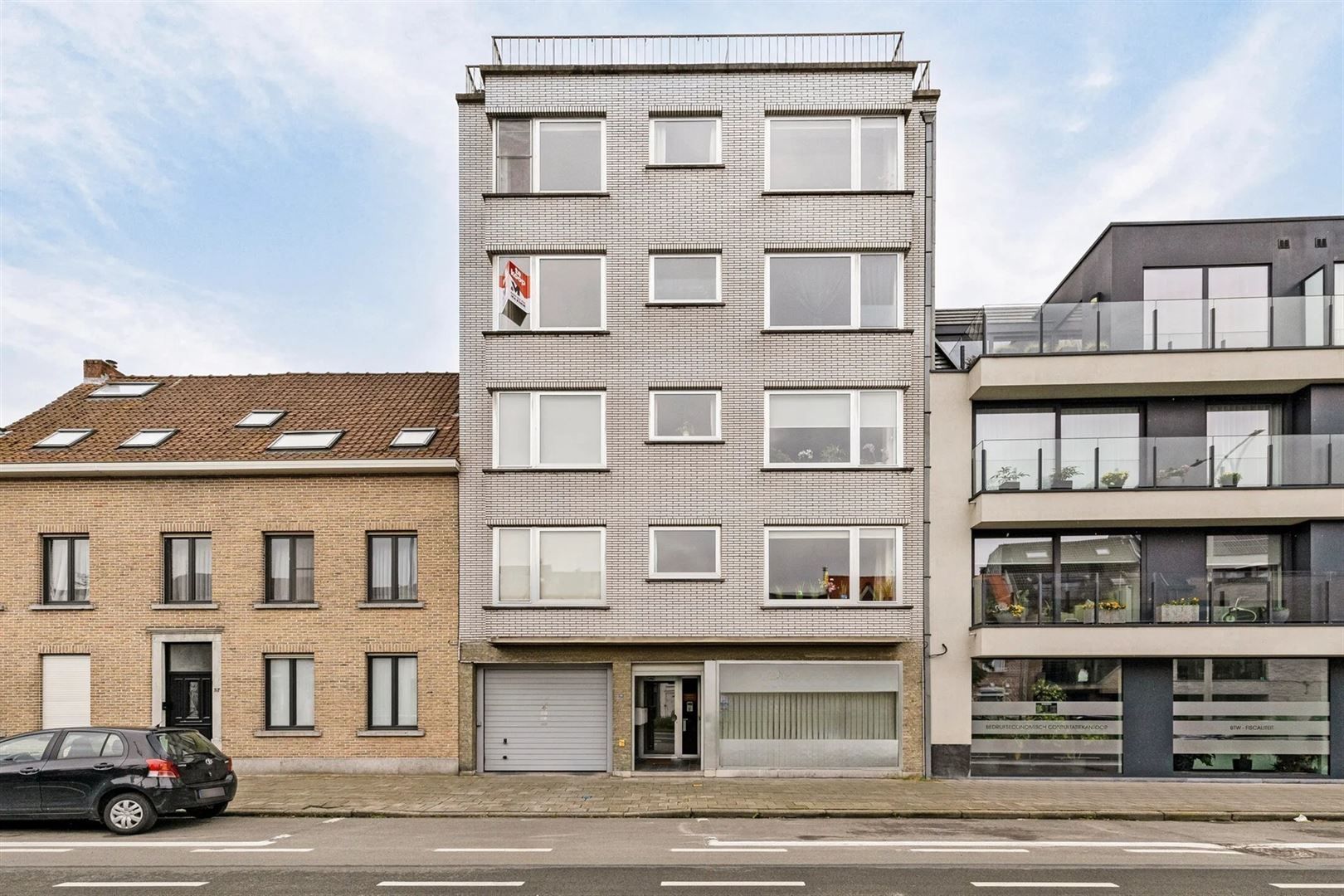 APPARTEMENT MET DRIE SLAAPKAMERS, GARAGE (optioneel) EN KELDERBERGING foto 27