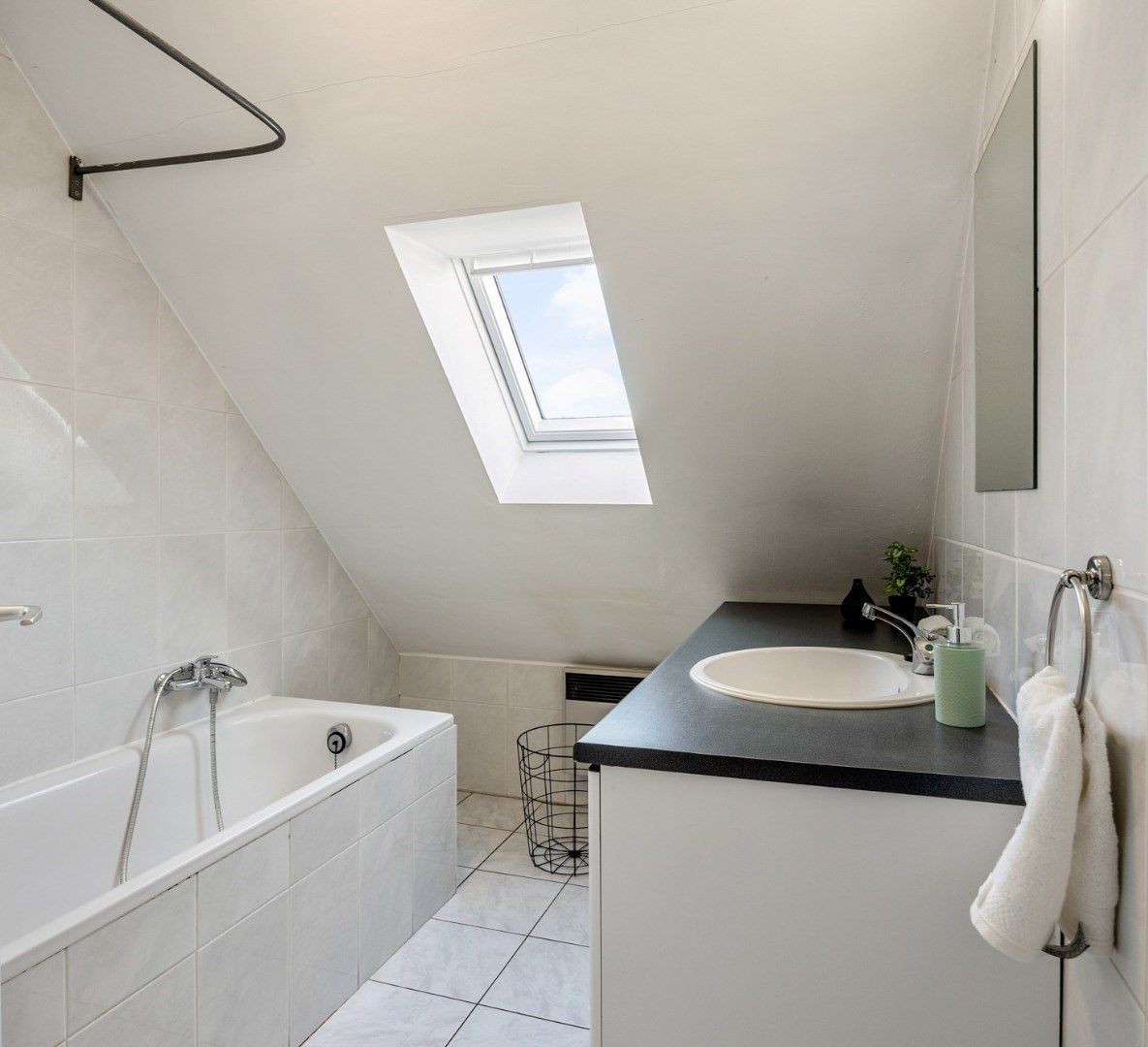 Perfect gelegen BETAALBAAR appartement te Lummen foto 7