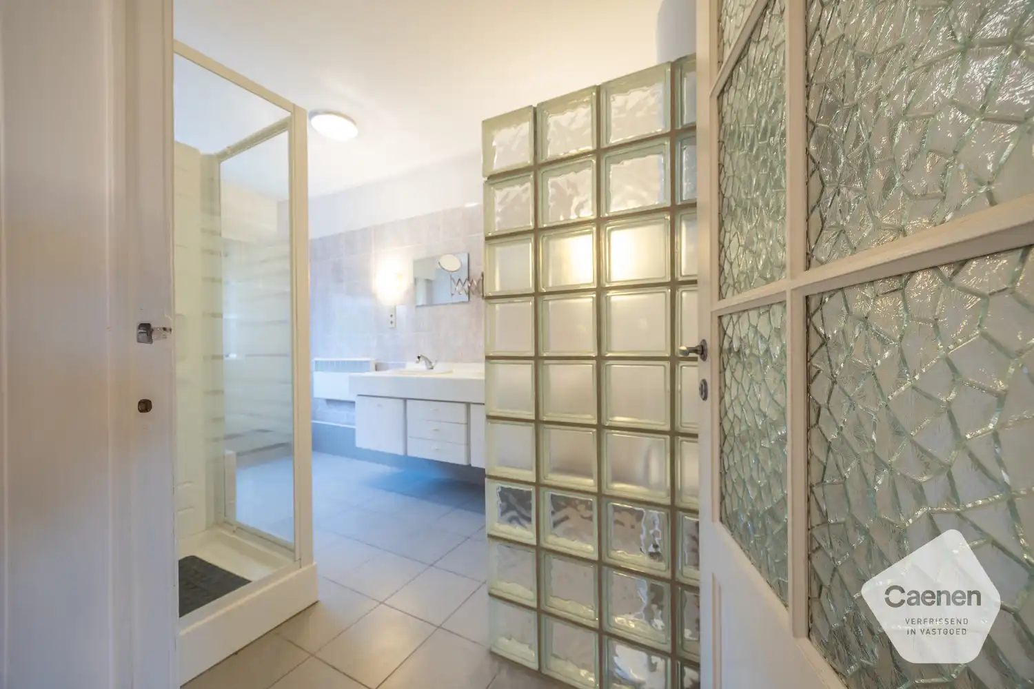 Opbrengsteigendom met 3 appartementen op toplocatie foto 20