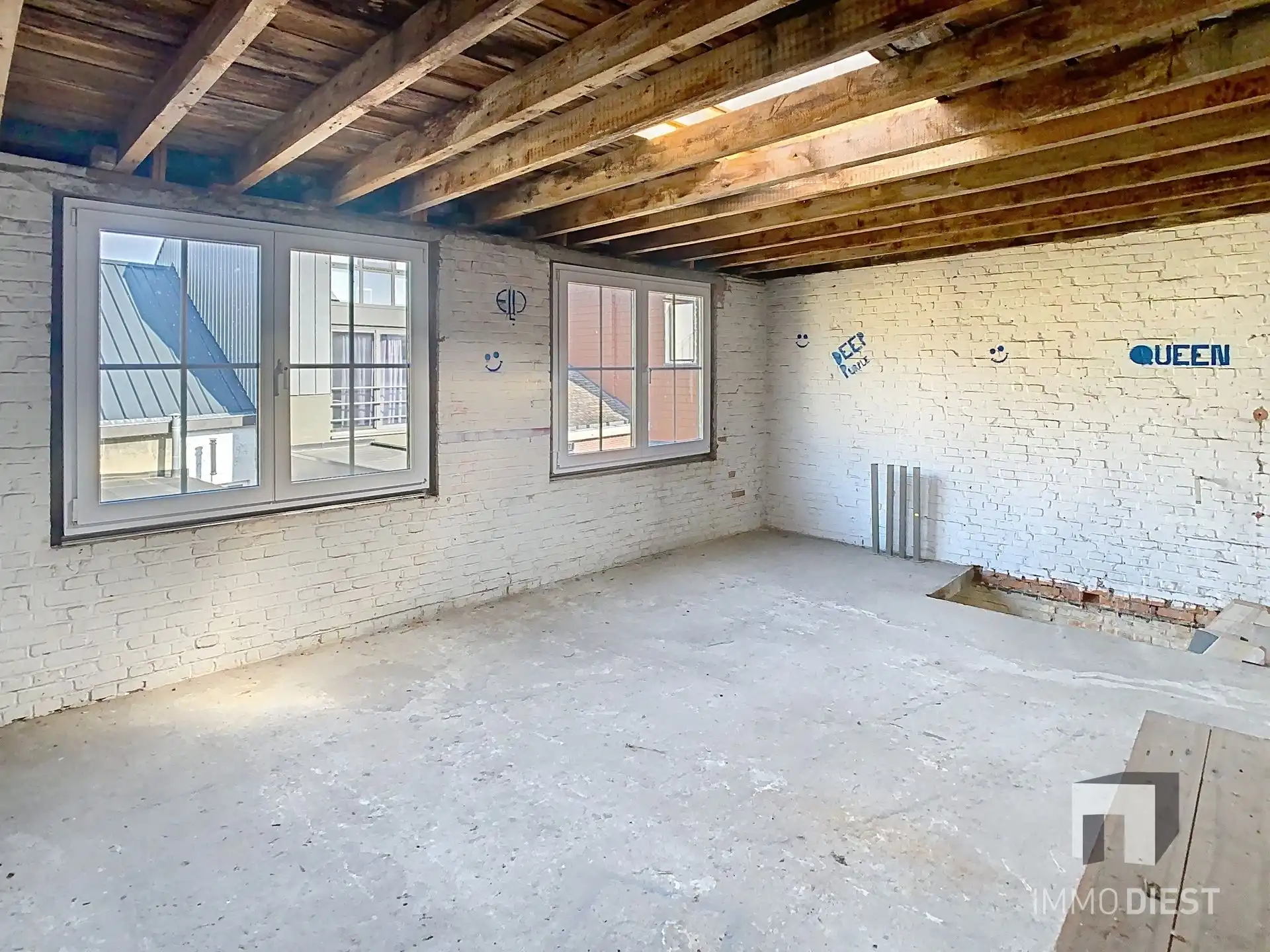 Woning met multifunctioneel werkhuis op toplocatie in centrum Diest foto 35