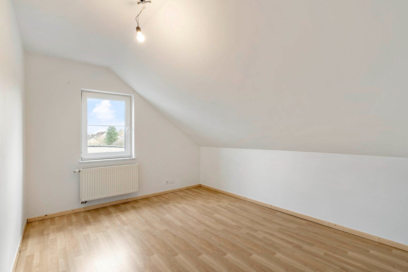 Leuk duplexappartement met drie slaapkamers, standplaats en kelderberging foto 18