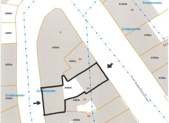 POPERINGE: Unieke woning met een perfecte balans tussen privéleven en professionele ambities - volledig gerenoveerd en instapklaar - met terrasje en dubbele garage op 111m² grondopp. foto 16