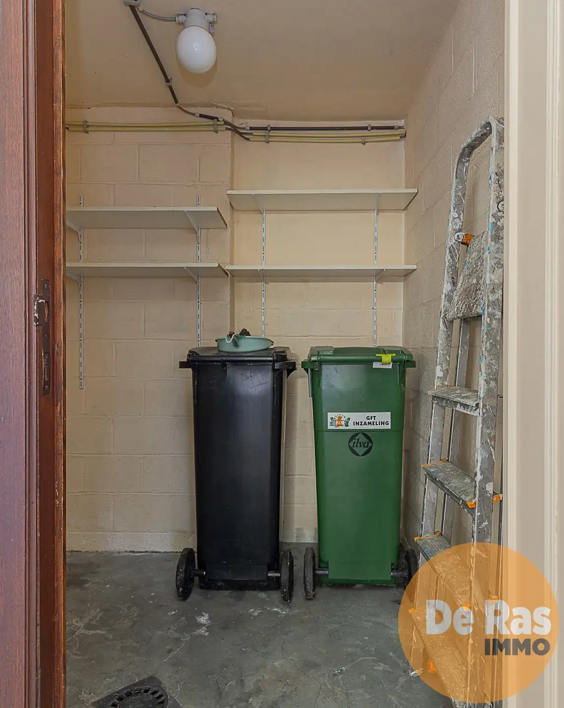 HERZELE- Verzorgd 2-slaapkamerappartement met 2 terrassen foto 22