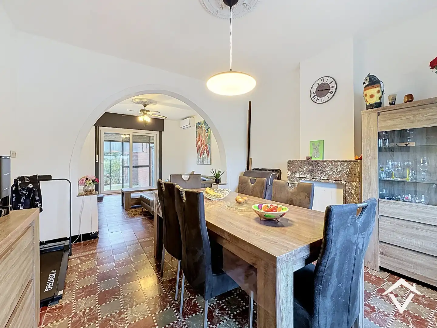 Instapklare woning met 3 slaapkamers, grote tuin en garage te Staden foto 3