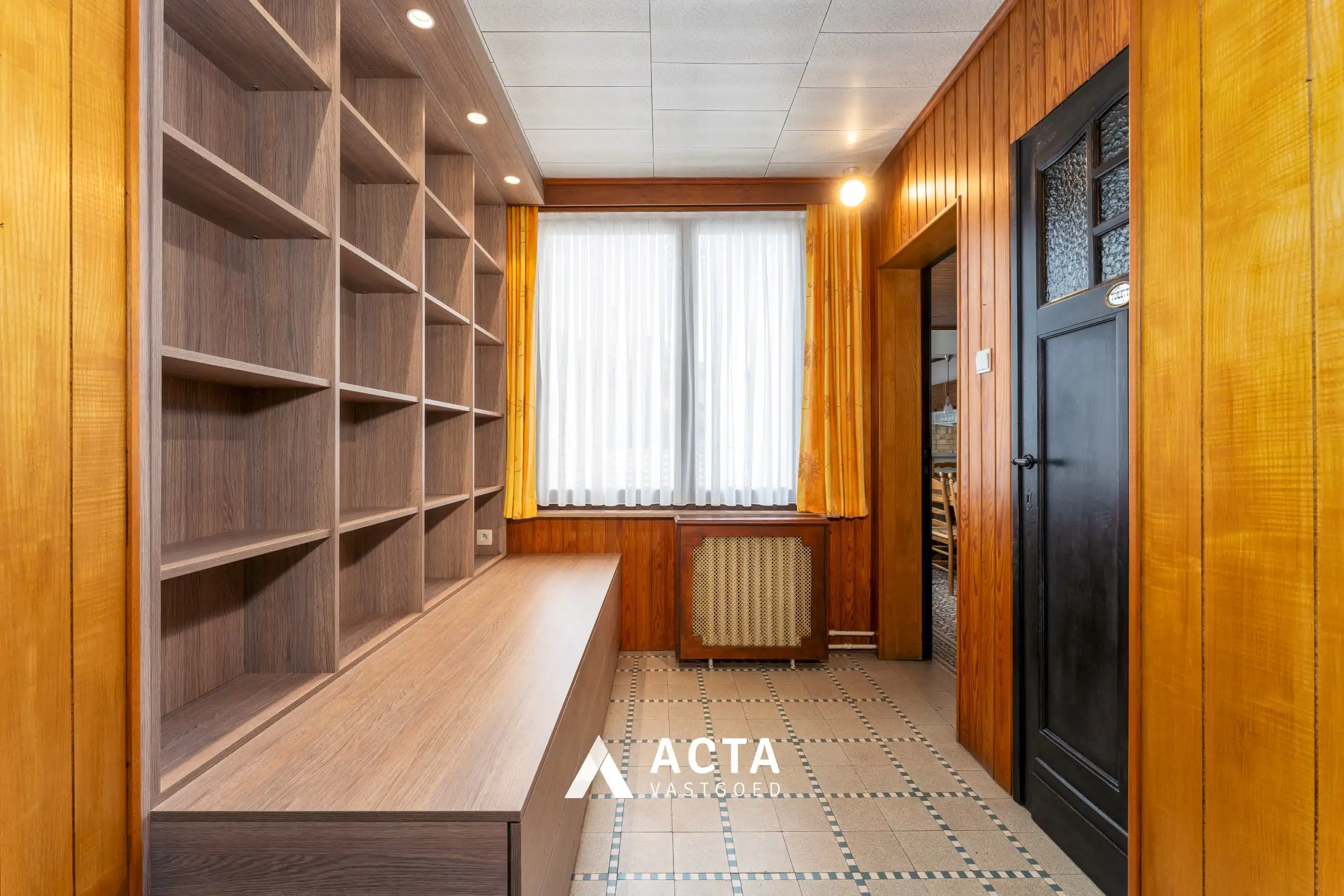 Ruime woning met 5 slaapkamers, garage en zonnige tuin  foto 11