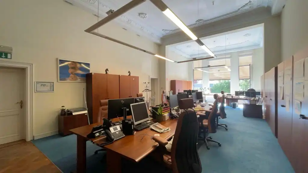 Kantoren te huur in monumentale herenwoning in Anwerpen foto 8