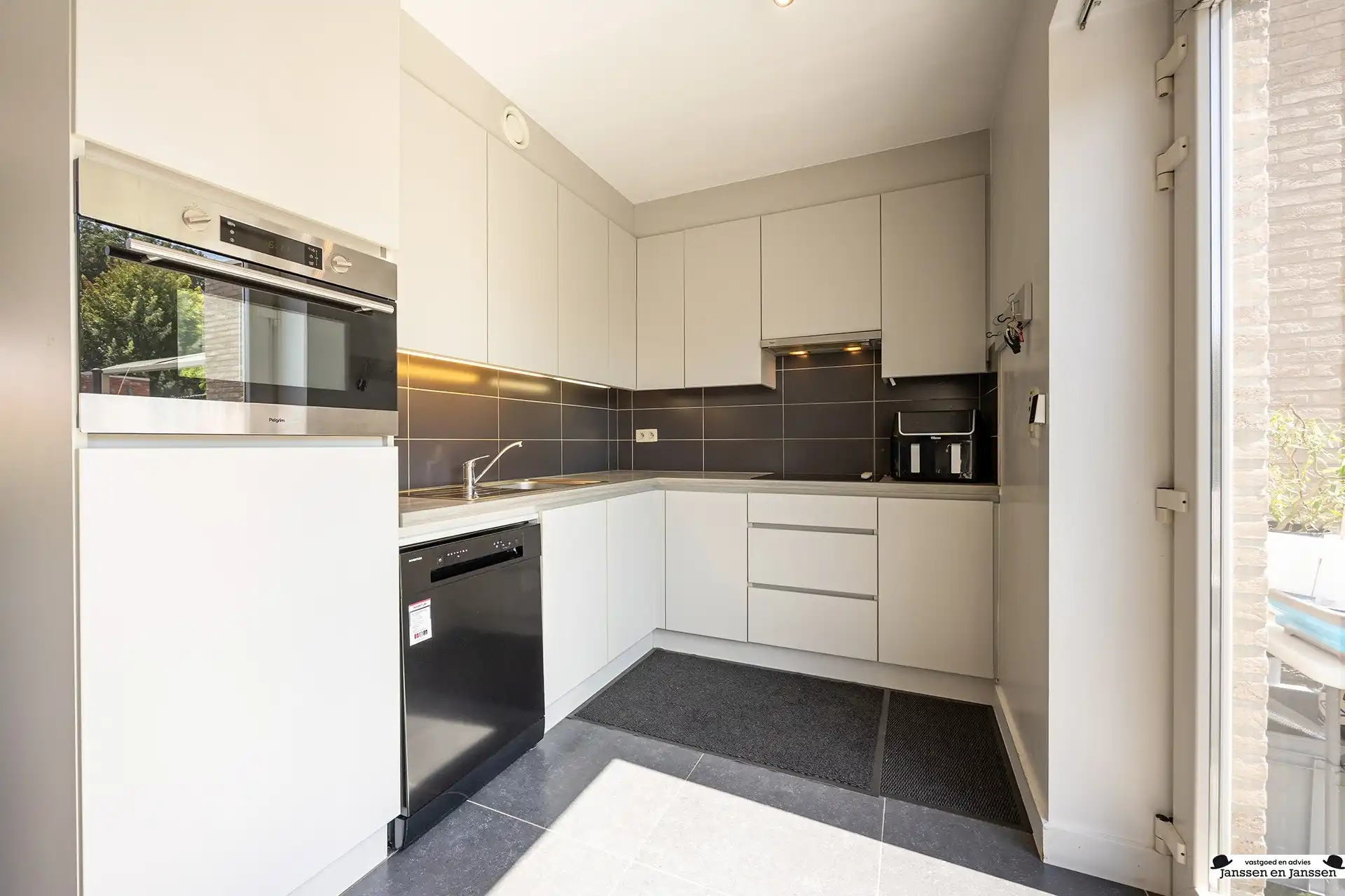 Energiezuinige woning met 3 slaapkamers in Loenhout!  foto 12