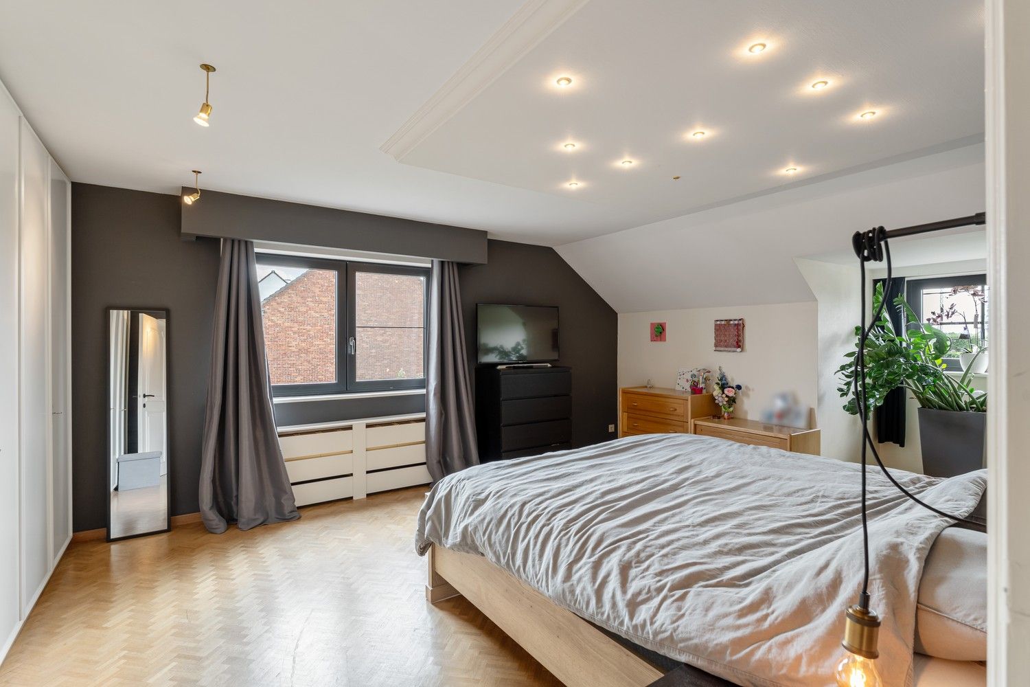 Gerenoveerde woning in het rustig gelegen Brustem. foto 16