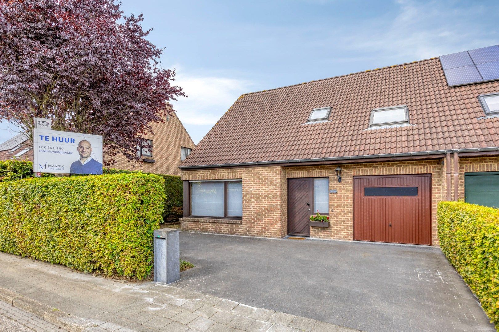 Woning met 3 slaapkamers en tuin in Kessel-Lo – EPC 226 kWh/m² - bewoonbare oppervlakte  177m²  foto {{pictureIndex}}
