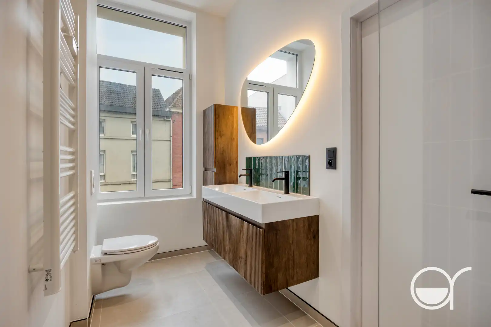 Gerenoveerde woning met 2 slaapkamers vlakbij Dok Noord.  foto 12