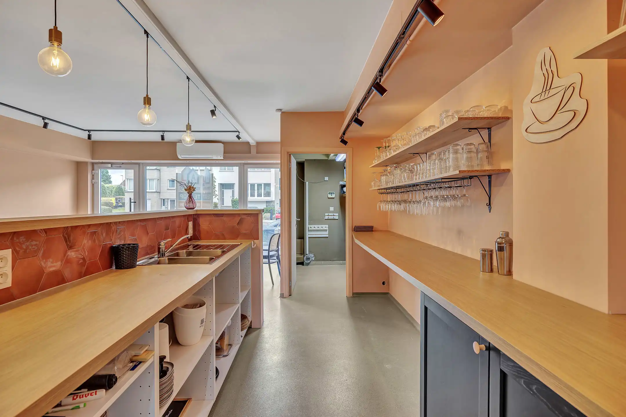 Commerciële ruimte met rendement van 7% foto 5