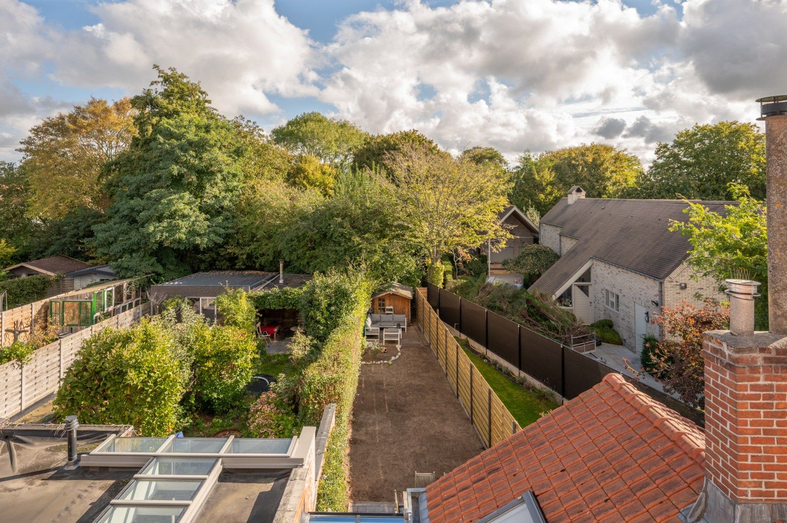 Instapklare woonst met leuke tuin te Assebroek! foto 17