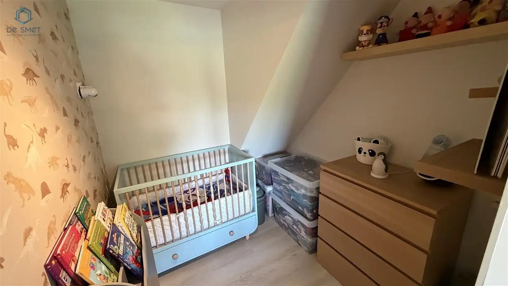 Instapklare gezinswoning met 3 slaapkamers, ruime tuin en private oprit foto 22